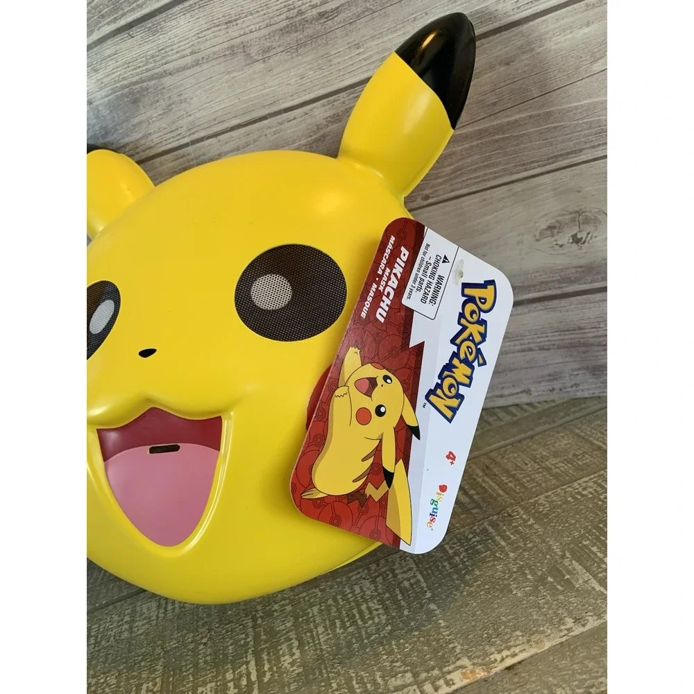 Pokémon Pikachu New Plastic Mask by Disguise 2019 Halloween With Strap NWT‎